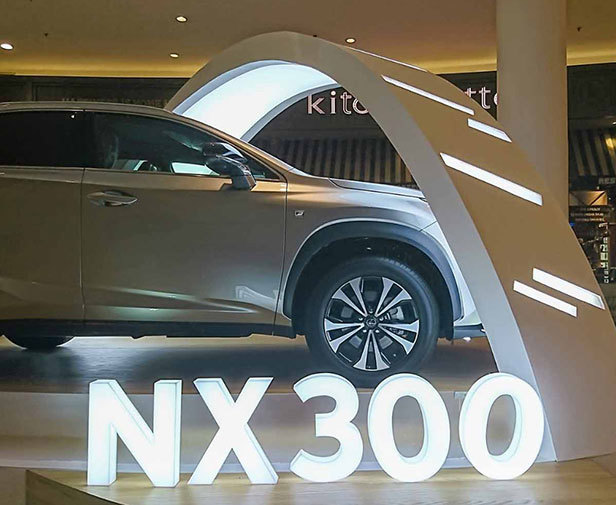 ASTARIGLAS® LED Block Acrylic Astariglasledblockhero